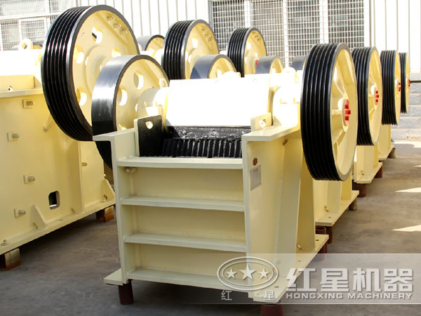 金紅石顎式破碎機