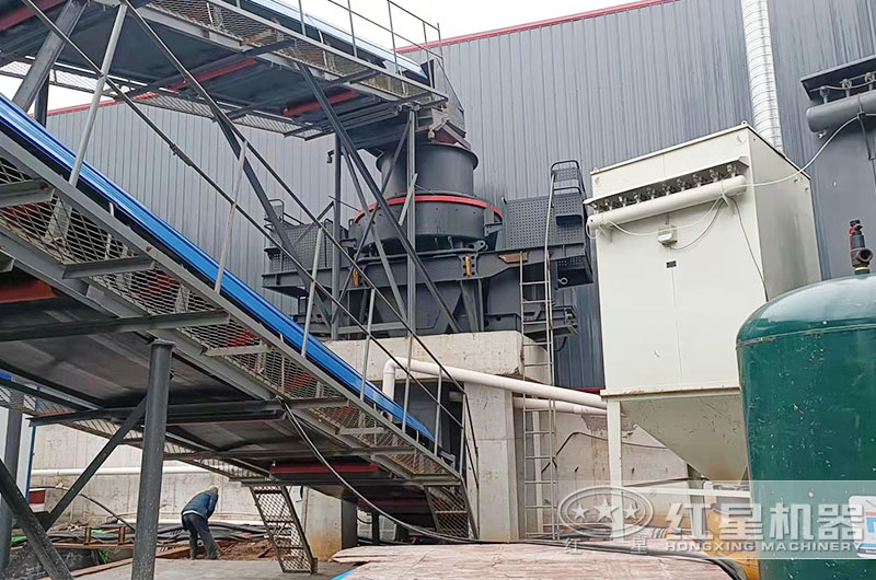 沖擊式破碎機作業現場實拍 沖擊式破碎機作業現場實拍