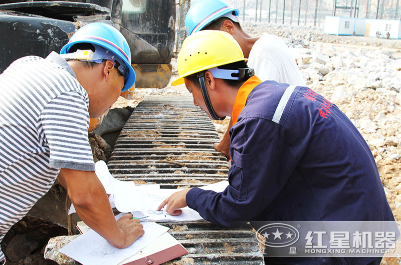 紅星技術人員入作業現場考察