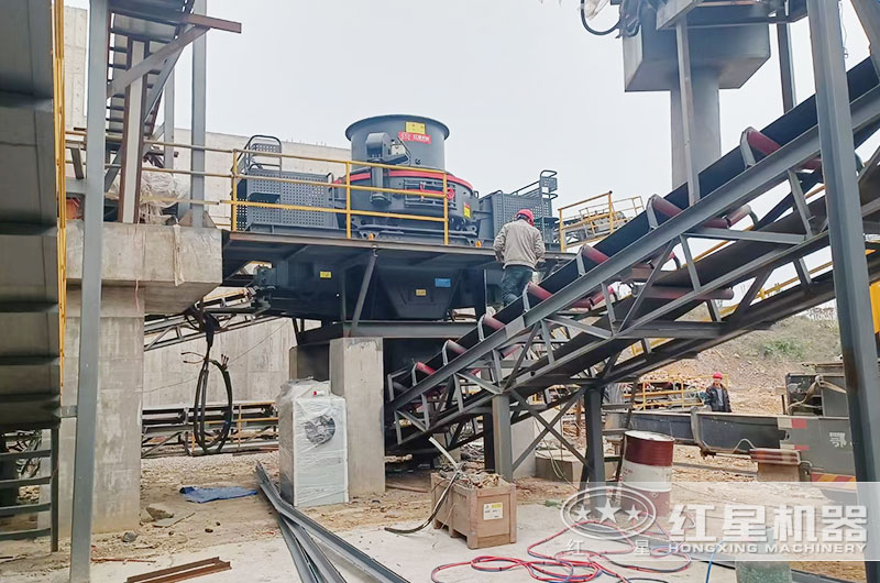 作業中的VSI制砂機設備
