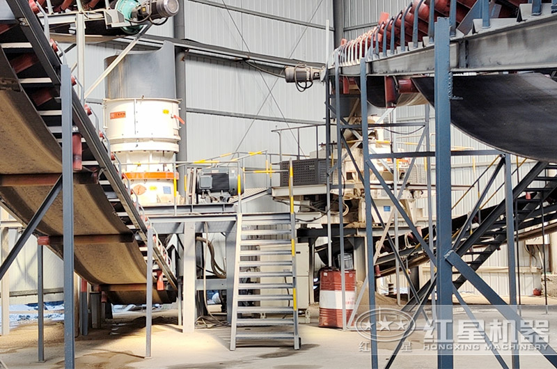 圓錐破碎機現場 圓錐破碎機現場