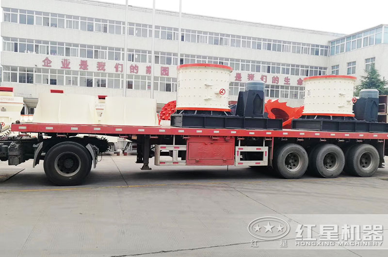 紅星立軸制砂機裝車發貨中