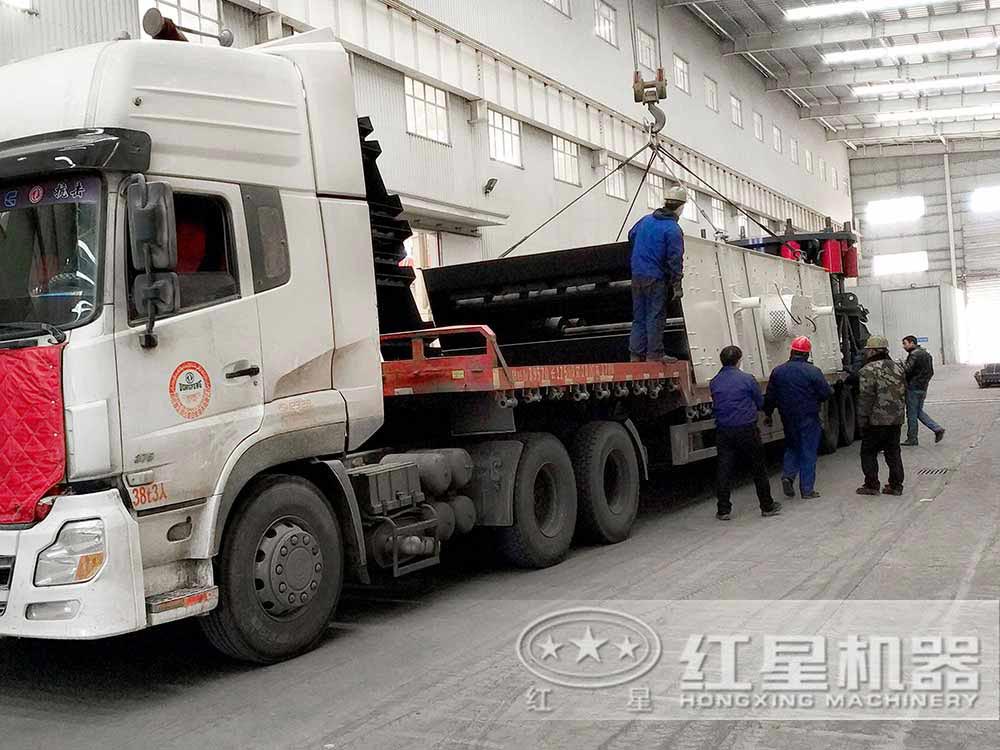 YK系列效能高圓振動(dòng)篩發(fā)貨現(xiàn)場