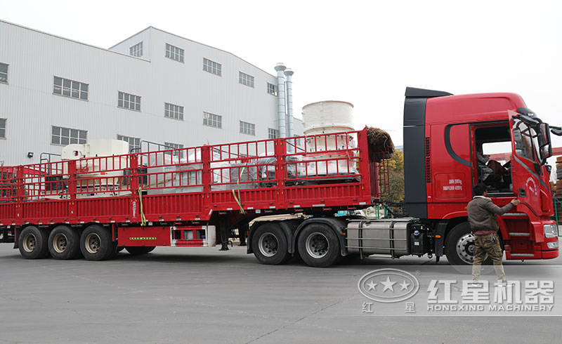 沖擊式破碎機發(fā)貨現(xiàn)場 沖擊式破碎機發(fā)貨現(xiàn)場