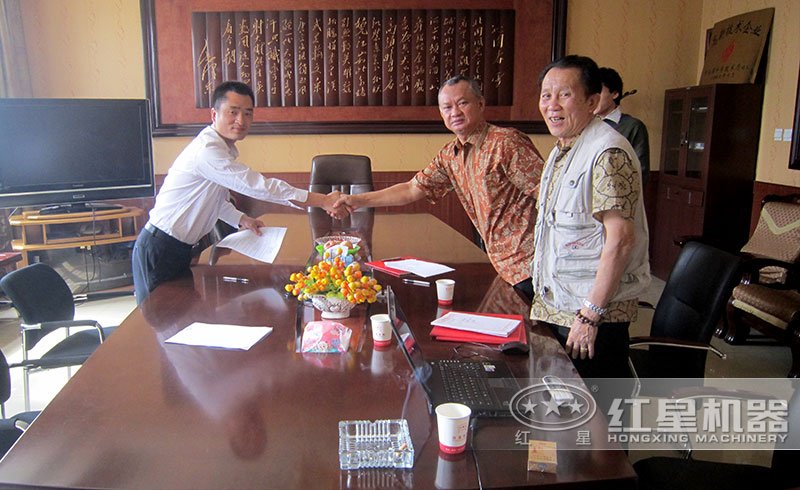 用戶來訪參觀、選購