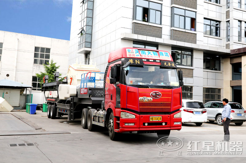 移動式破碎磕沙機發往全國各地