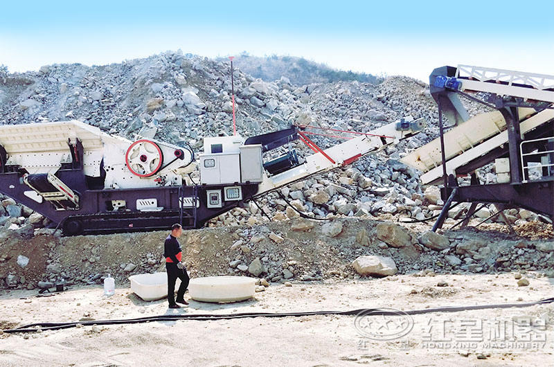 吉林移動式磕石機客戶生產現場