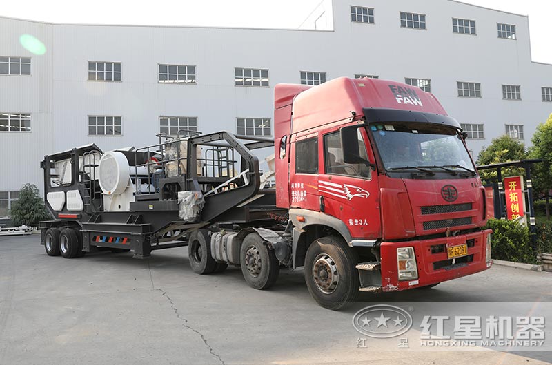 輪臺式移動碎石機發貨（地點：浙江）