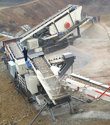 山東煙臺履帶式移動破碎站客戶現場