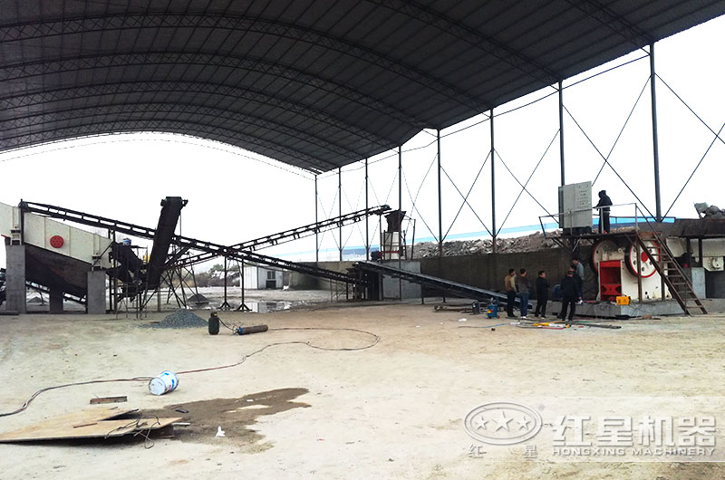 鐵礦石破碎生產線作業現場