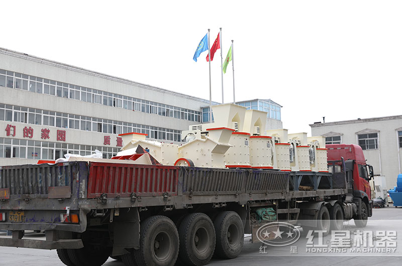多臺立式復合式制砂機發往山西