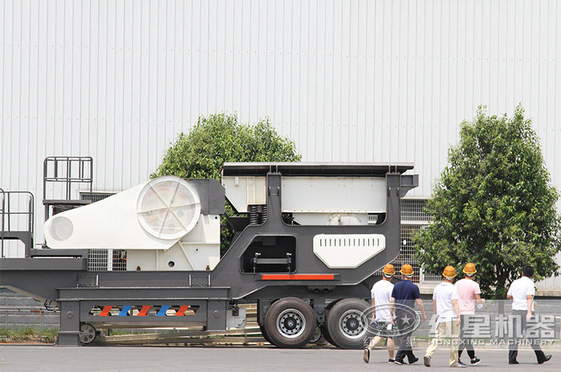 鄂破移動(dòng)破碎機(jī):粗碎+給料