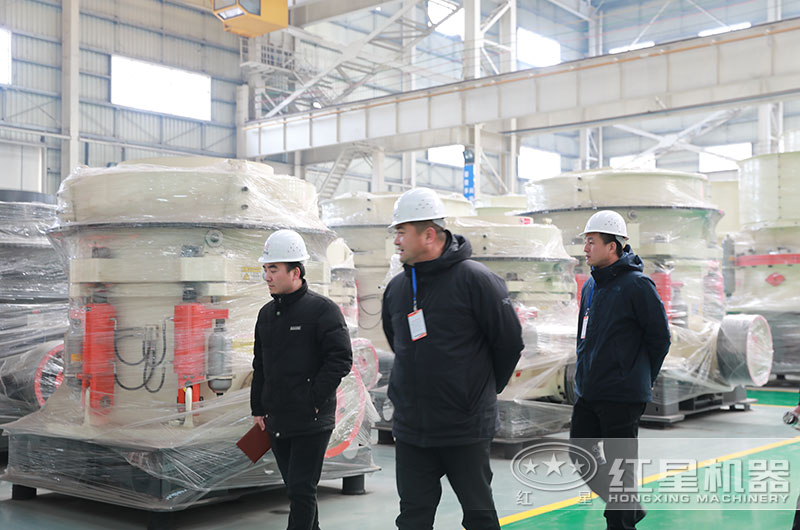 客戶來(lái)廠深入了解設(shè)備 客戶來(lái)廠深入了解設(shè)備