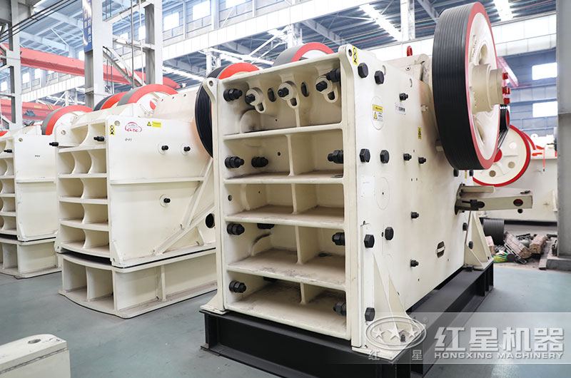 CJ系列歐版顎式破碎機(jī)圖片 CJ系列歐版顎式破碎機(jī)圖片