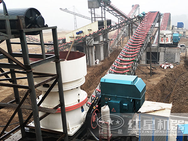 單缸圓錐破碎機生產現場實拍圖