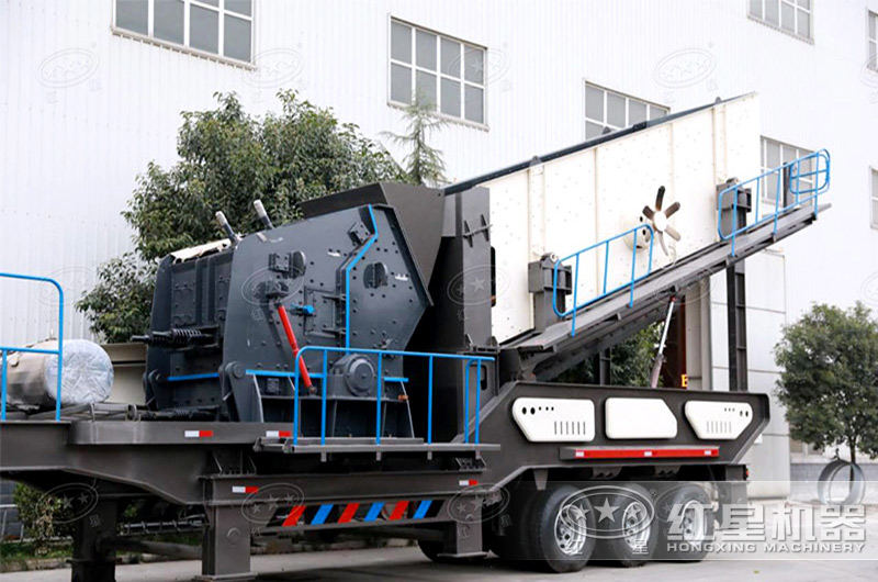 反擊式移動(dòng)破碎機(jī)靈活方便、隨用隨動(dòng)