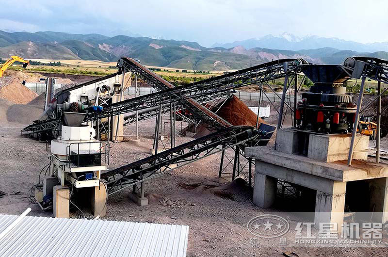 四川某地時產50噸碎石機配置現場