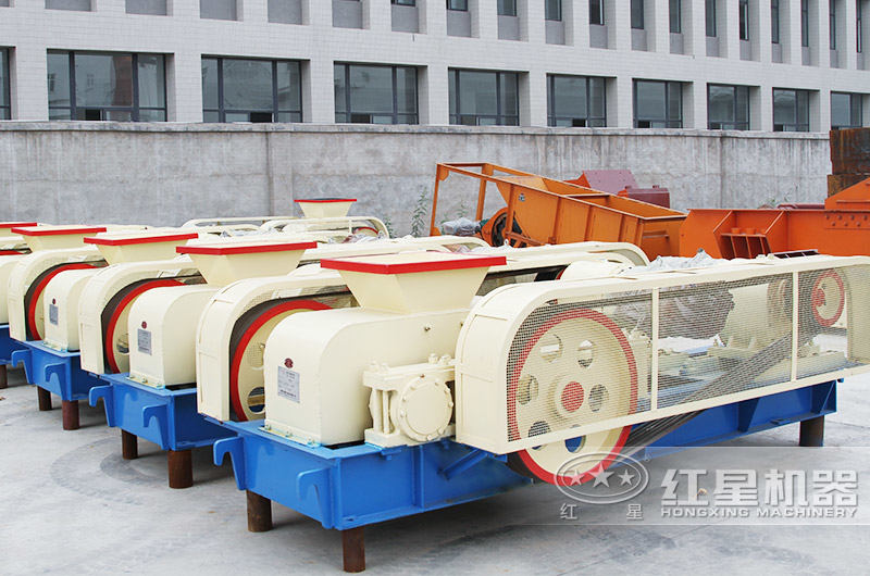 河卵石對輥制砂機產品實拍圖