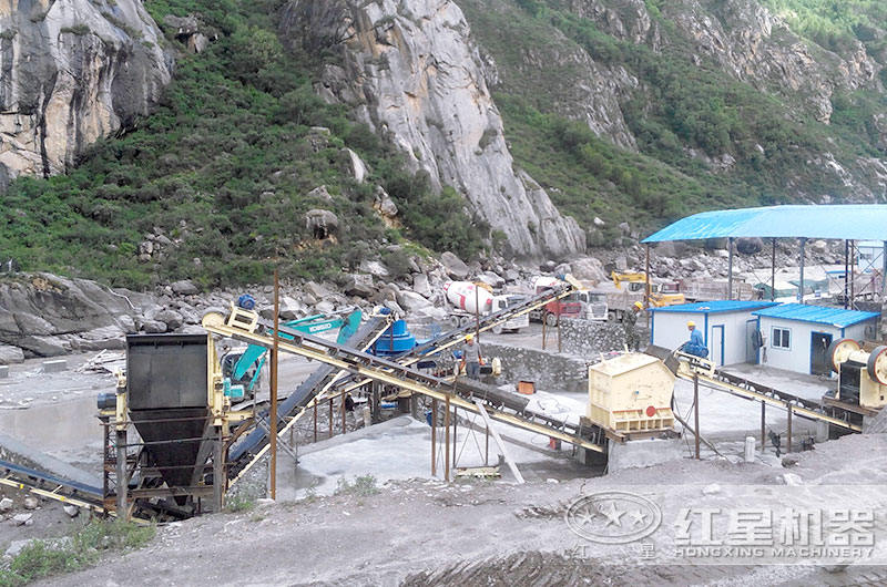 石料加工生產現場 石料加工生產現場