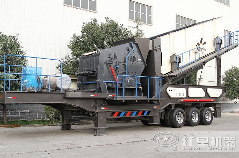 移動反擊碎石機廠區實拍圖 移動反擊碎石機廠區實拍圖