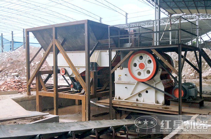 鵝卵石破碎生產線一角_顎式破碎機 鵝卵石破碎生產線一角_顎式破碎機