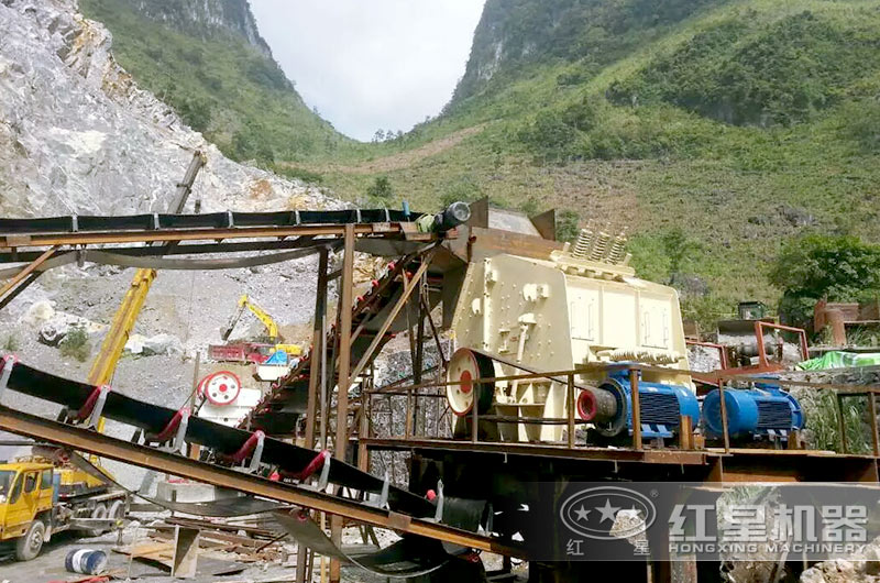 1210反擊破碎機生產現場,效率高,成品料品質好 1210反擊破碎機生產現場,效率高,成品料品質好