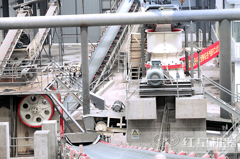 玄武巖破碎生產線現場 玄武巖破碎生產線現場