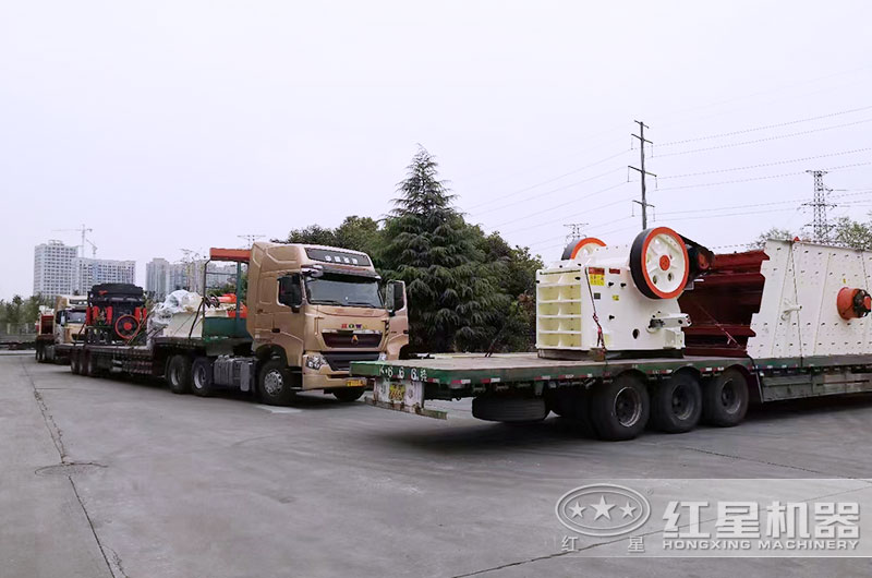 小型破石機發貨現場 小型破石機發貨現場